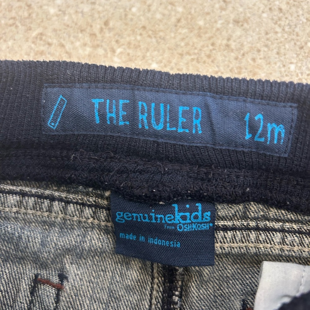 Genuine OshKosh B'gosh The Ruler Baby Toddler Jogger Jeans Acid Wash 12 Months - Picture 3 of 3